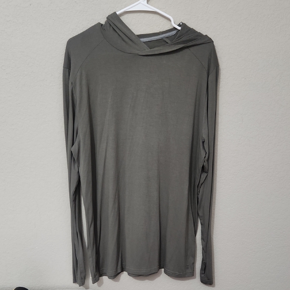 Free Fly Shirt Womens size XL Gray green Long Sleeve Top hoodie adventure out
